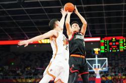 华体会-关于深圳男篮训练开放日，赛前篮板制胜引欢呼，葡超在即，高层口径保持一致的信息-华体会